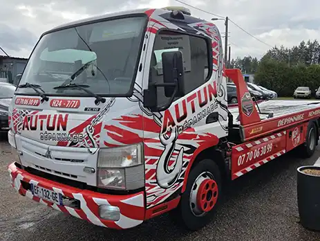 Dépannage auto Autun changement de pneu crevé diagnostic moteur redressement véhicule panne courroie et remorquage urgent 24-7